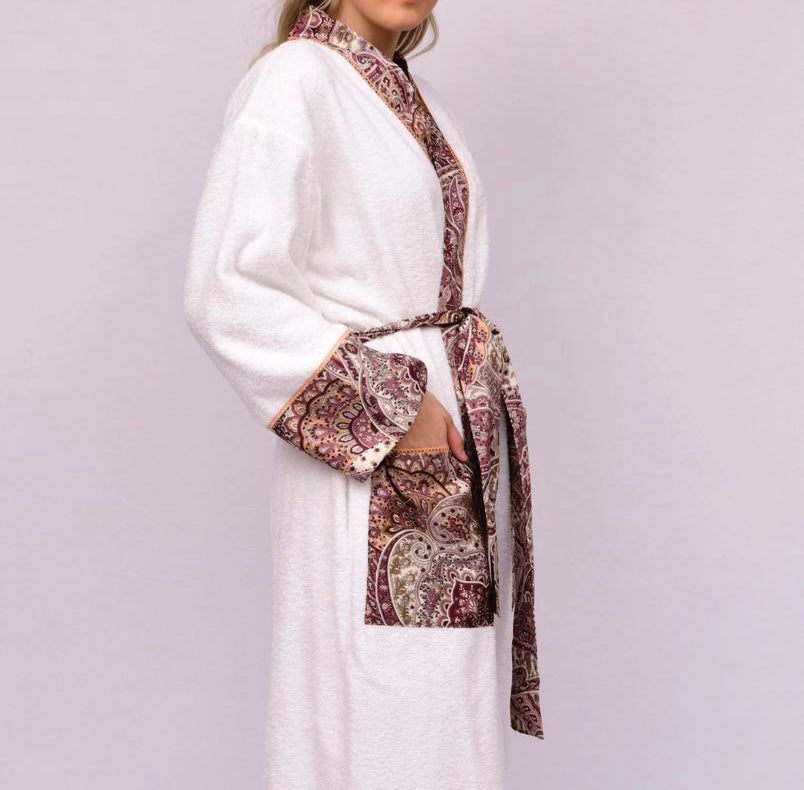 Paisley Pattern Red Bathrobe