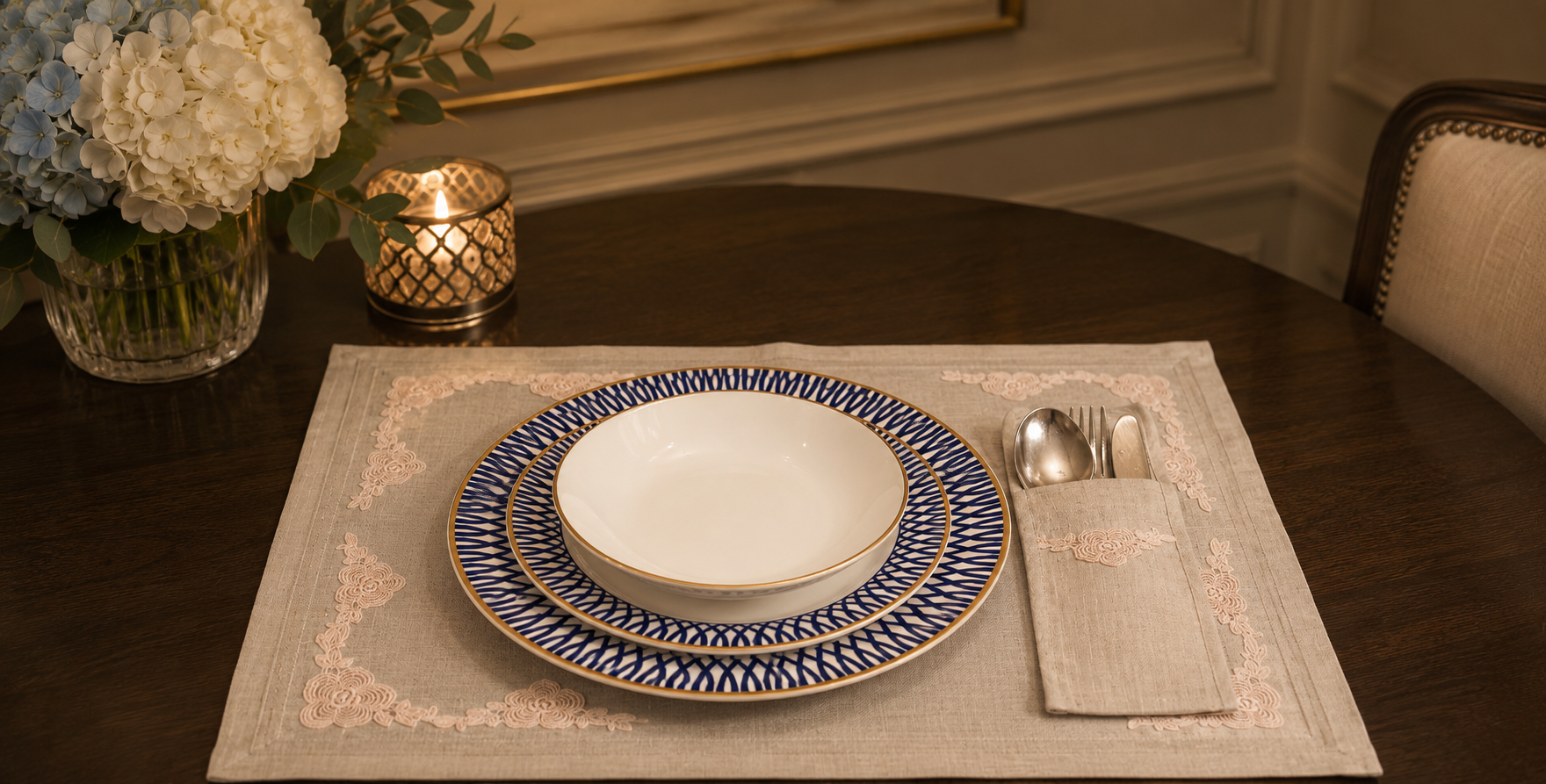 Luxury Lace Embroidered Placemat Set with Cutlery Holder