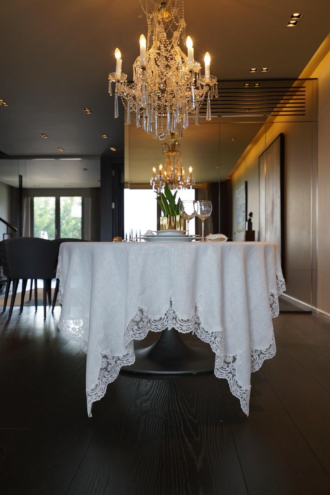 linen table cloth