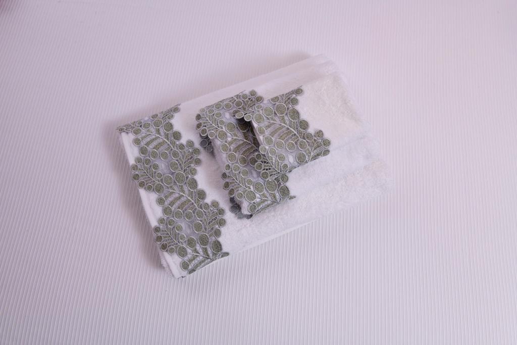 Green Grape Bathrobe